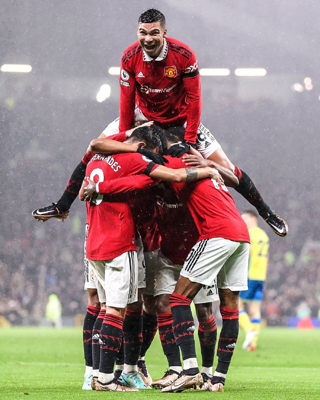 基础设施的 基础设施的